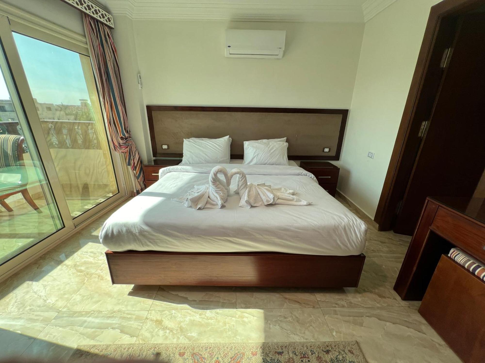 El Aida Pyramids View Hotel Kafret el-Gabal Екстериор снимка