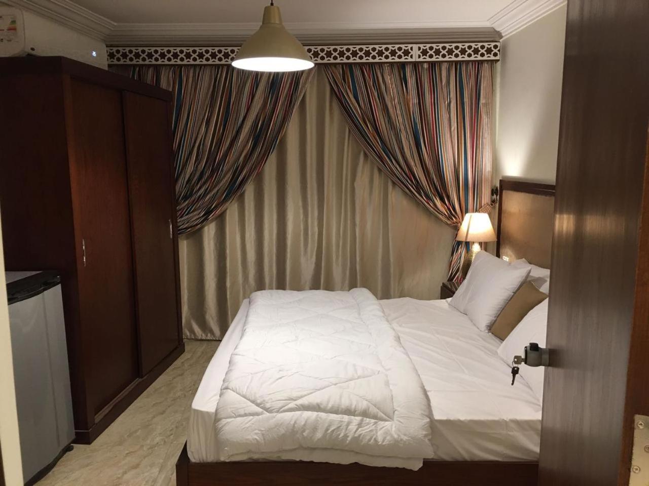 El Aida Pyramids View Hotel Kafret el-Gabal Екстериор снимка