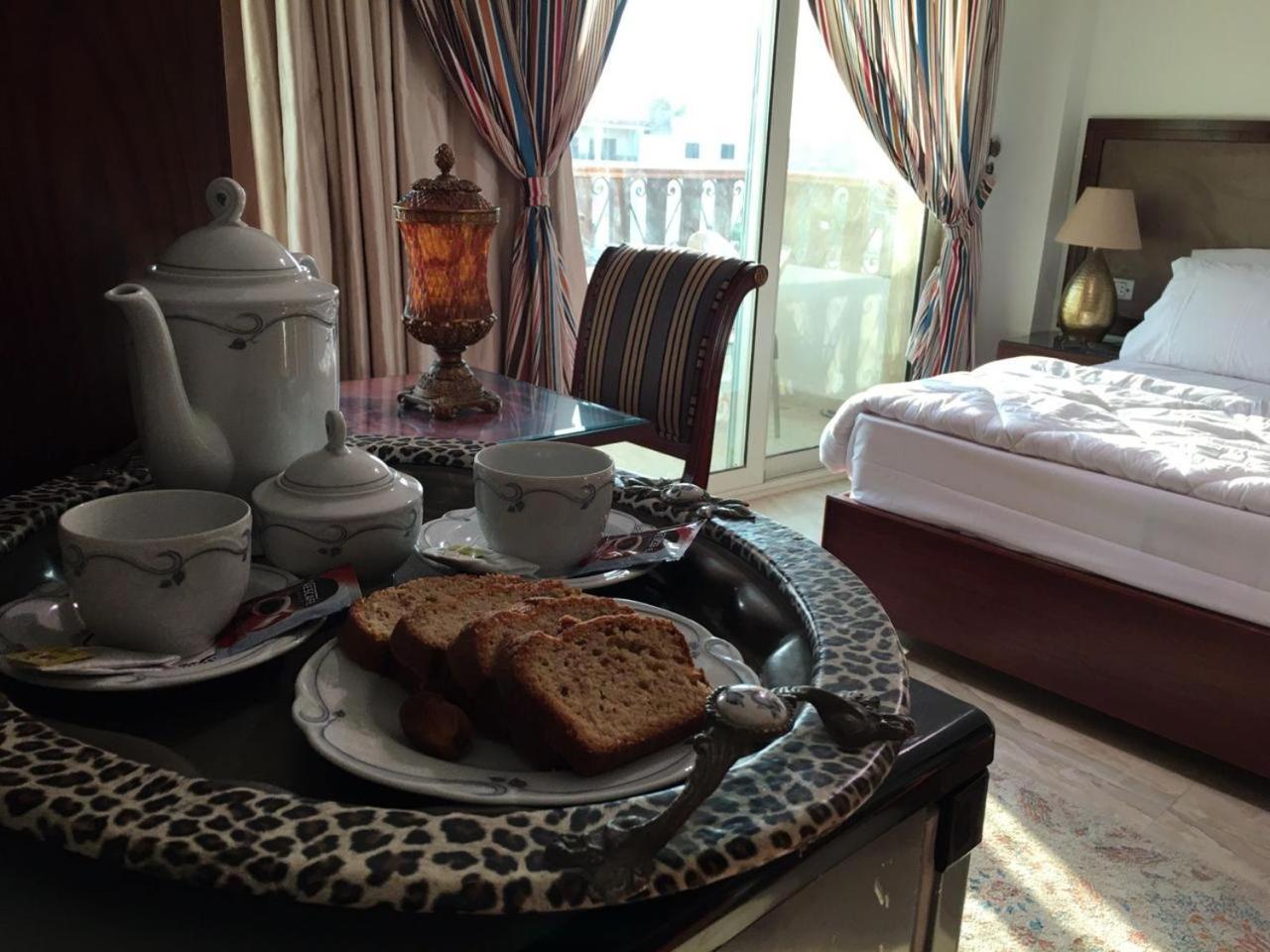 El Aida Pyramids View Hotel Kafret el-Gabal Екстериор снимка