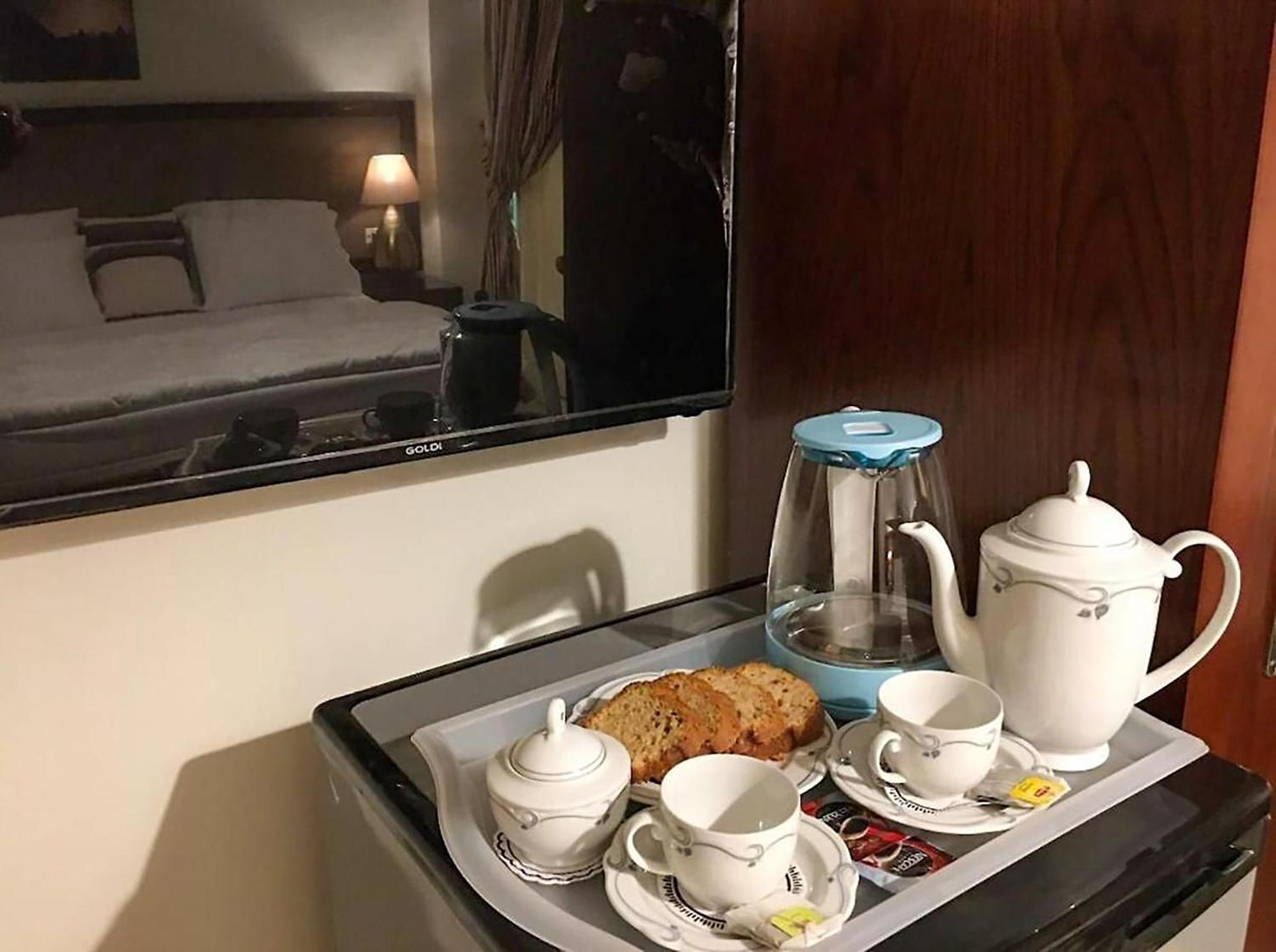 El Aida Pyramids View Hotel Kafret el-Gabal Екстериор снимка
