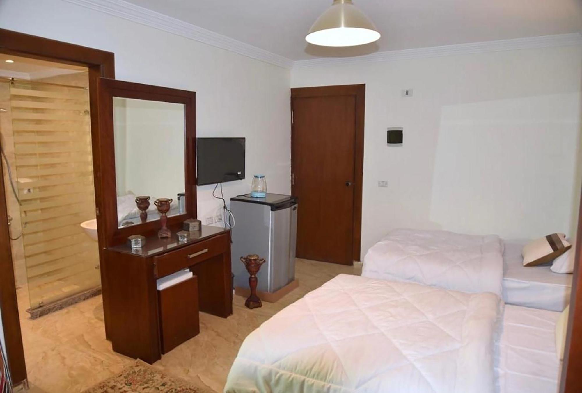 El Aida Pyramids View Hotel Kafret el-Gabal Екстериор снимка