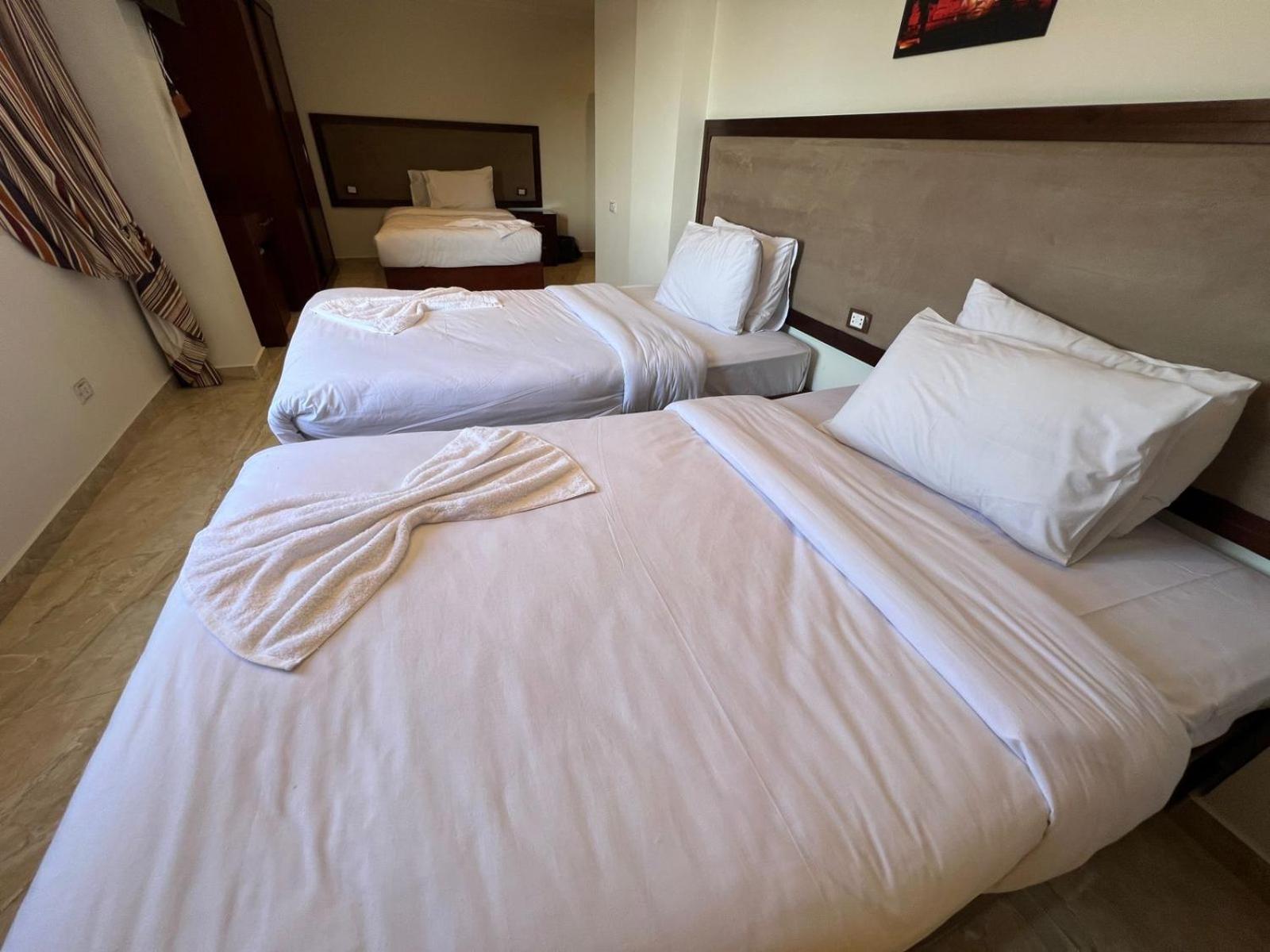 El Aida Pyramids View Hotel Kafret el-Gabal Екстериор снимка